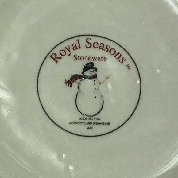 Royal Seasons Stoneware Snowman Plate Lot Dessert Bread Butter Red Holiday 7 pc - Picture 4 of 4